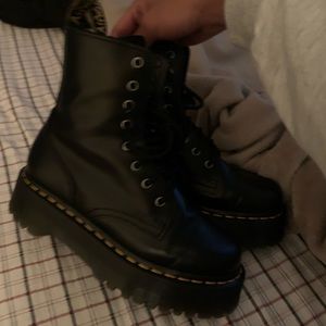 Dr Martens Jadons
